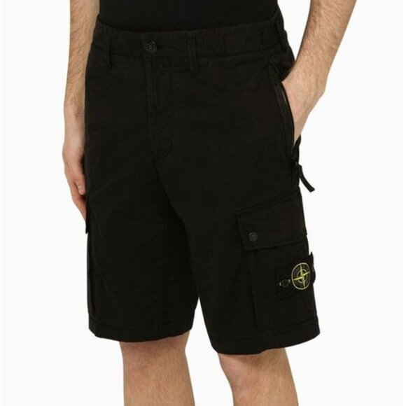 NWT Stone Island Logo Patch Pocket Shorts Black Size XL - Picture 1 of 11